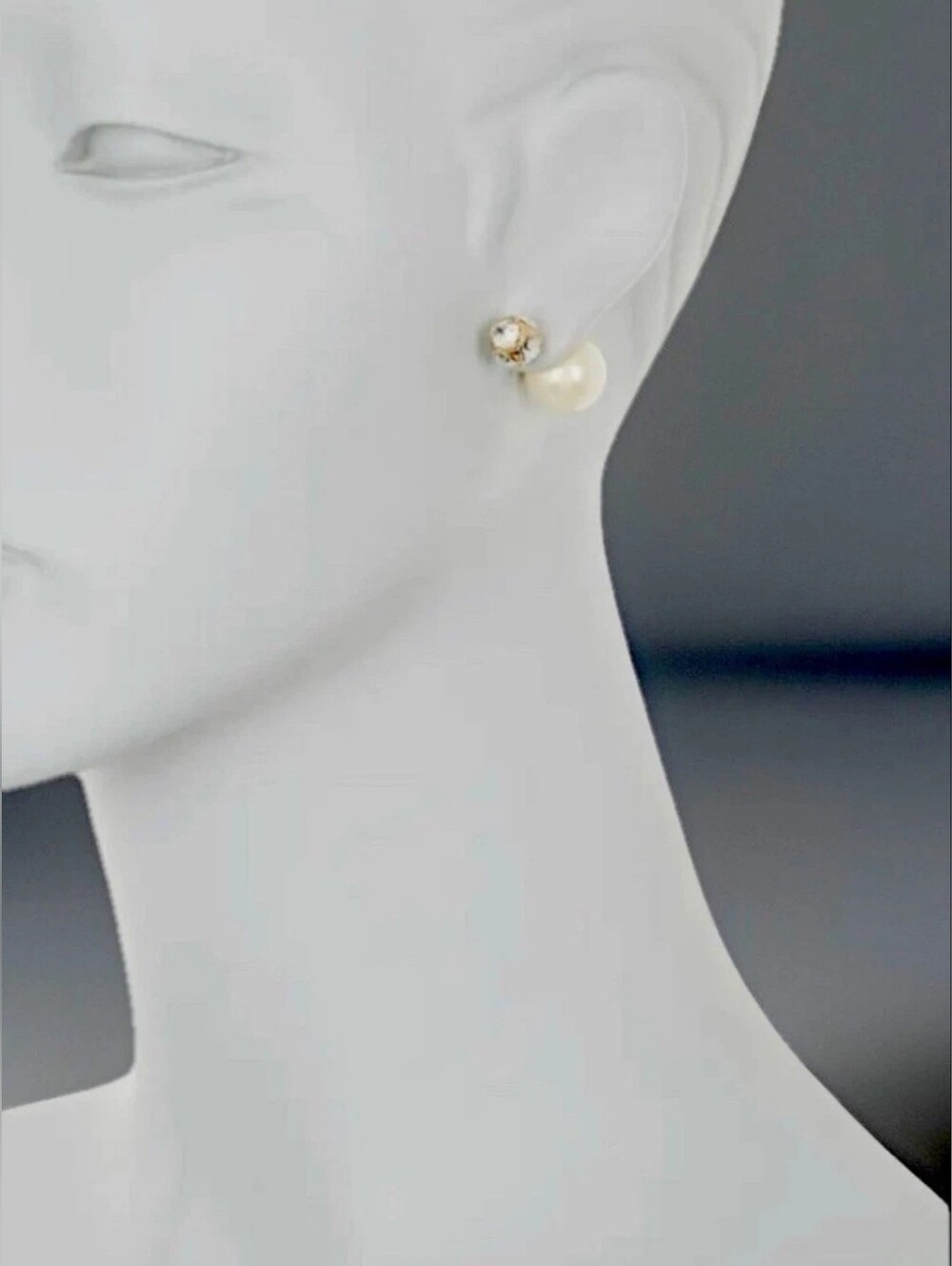 Kate Spade New York 2-in-1 Reversible Pearl & Crystal Stud Earrings NWT - Picture 2 of 5
